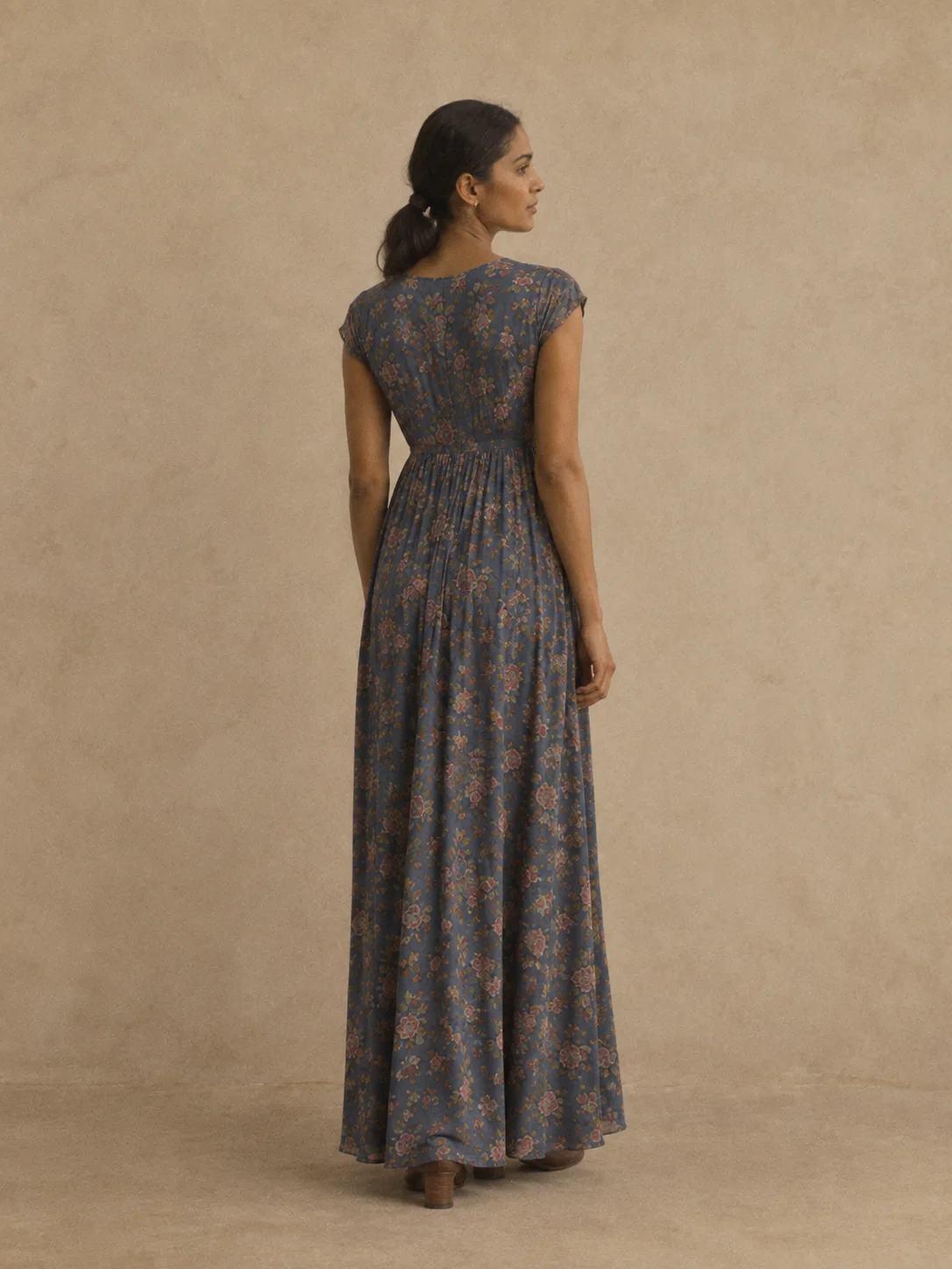 Soft Focus Empire Maxi, view 2